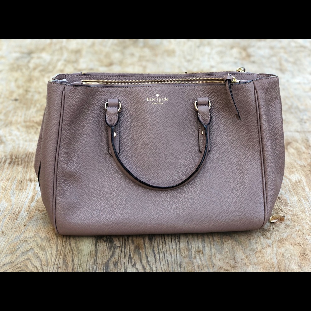 Kate Spade New York Leighann Handbag (Like New)